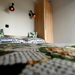 CZORSZTYNIANKA gondolas kruīzi pa Czorsztyńskie ezeru, naktsmītne DZIEDRUS Polija Pieniny Mountains