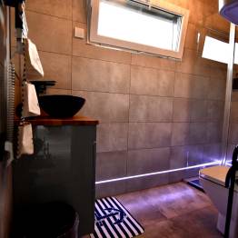 CZORSZTYNIANKA gondolas kruīzi pa Czorsztyńskie ezeru, naktsmītne DZIEDRUS Polija Pieniny Mountains