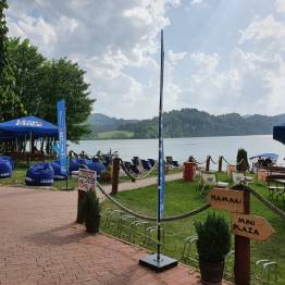 CZORSZTYNIANKA gondolas kruīzi pa Czorsztyńskie ezeru, naktsmītne DZIEDRUS Polija Pieniny Mountains